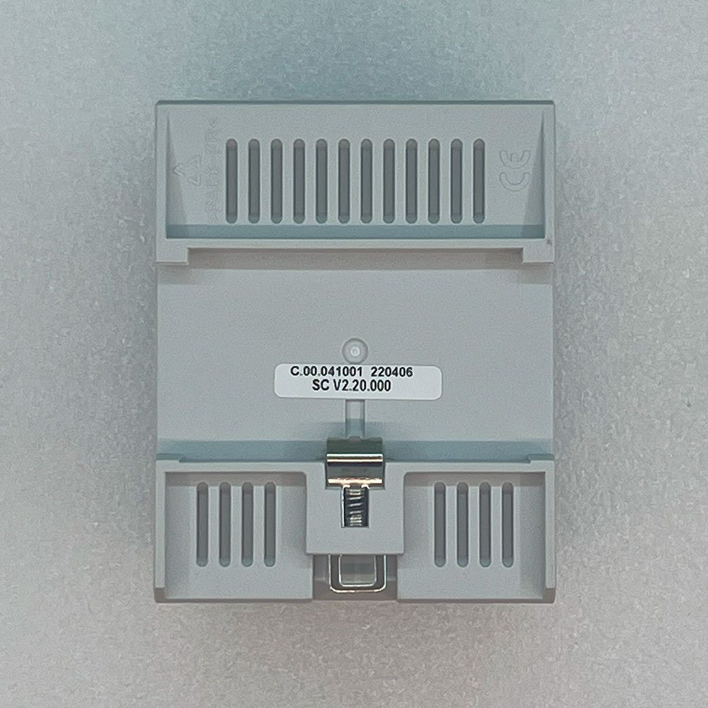 4 fach KNX Schaltaktor 10A 4 fach KNX Schaltaktor 10A