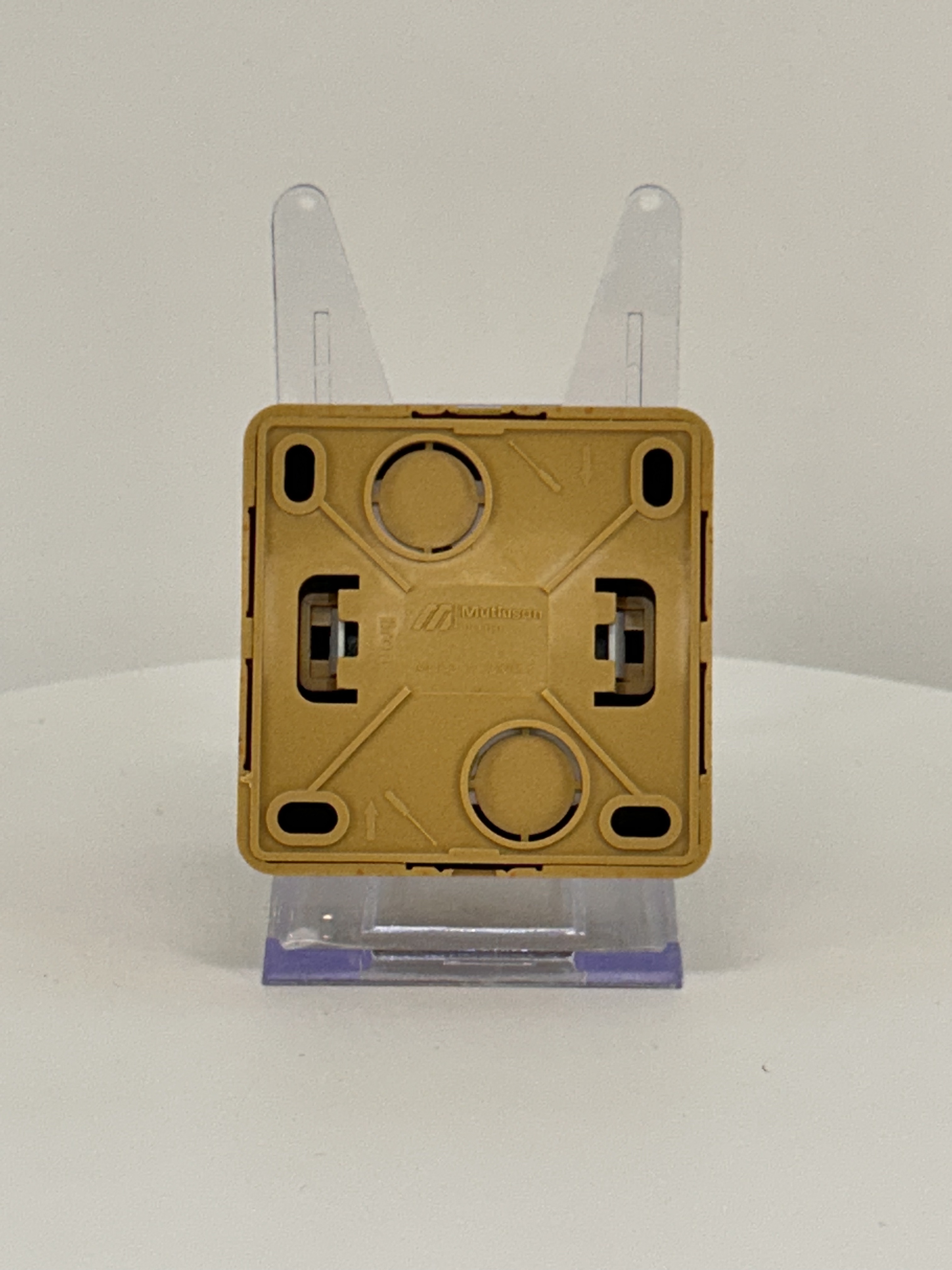 Lichtschalter Eiche · BRON Lichtschalter Eiche · BRON