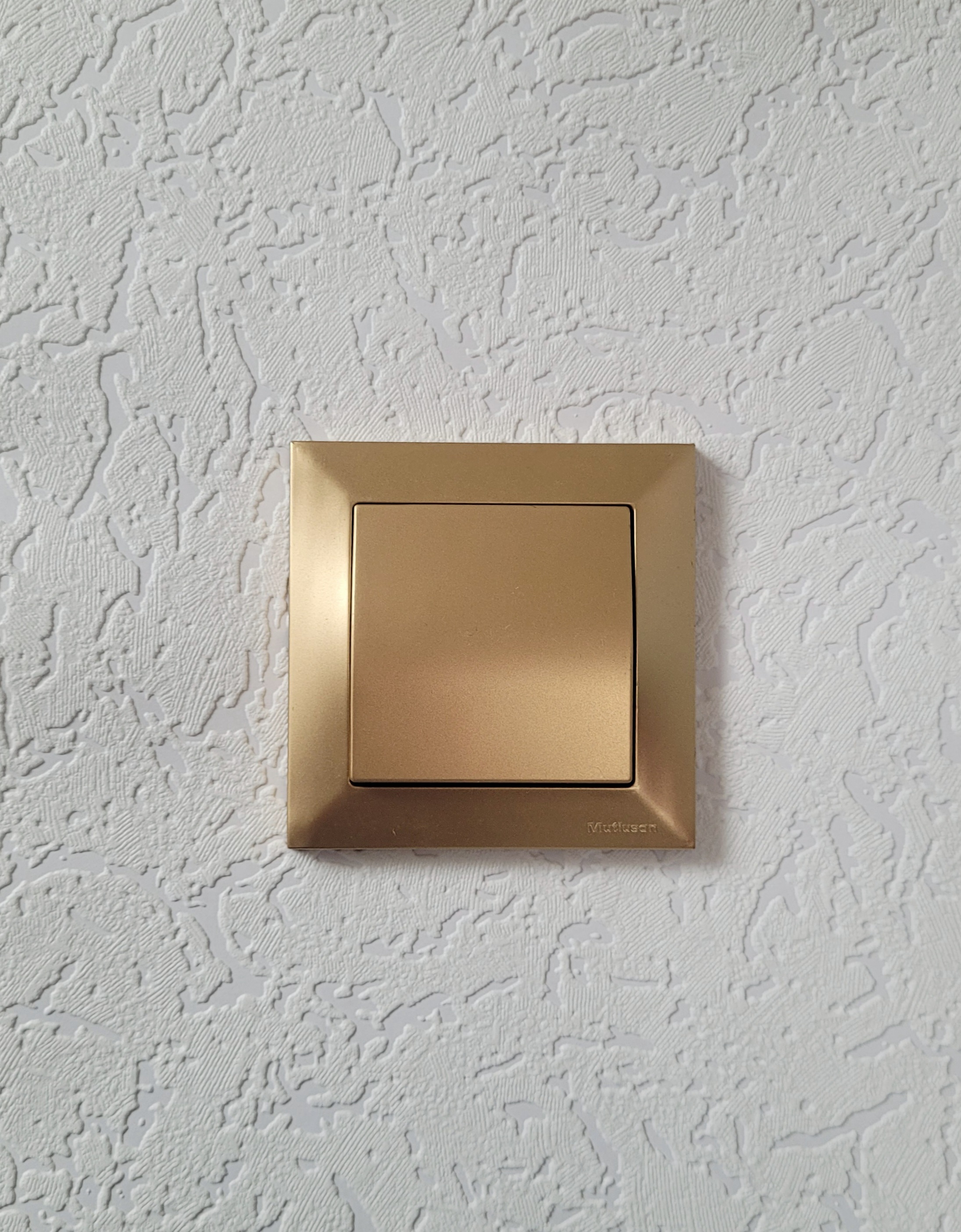 Sparset 12x Schalter Gold Meall Optik CANDELA Serie