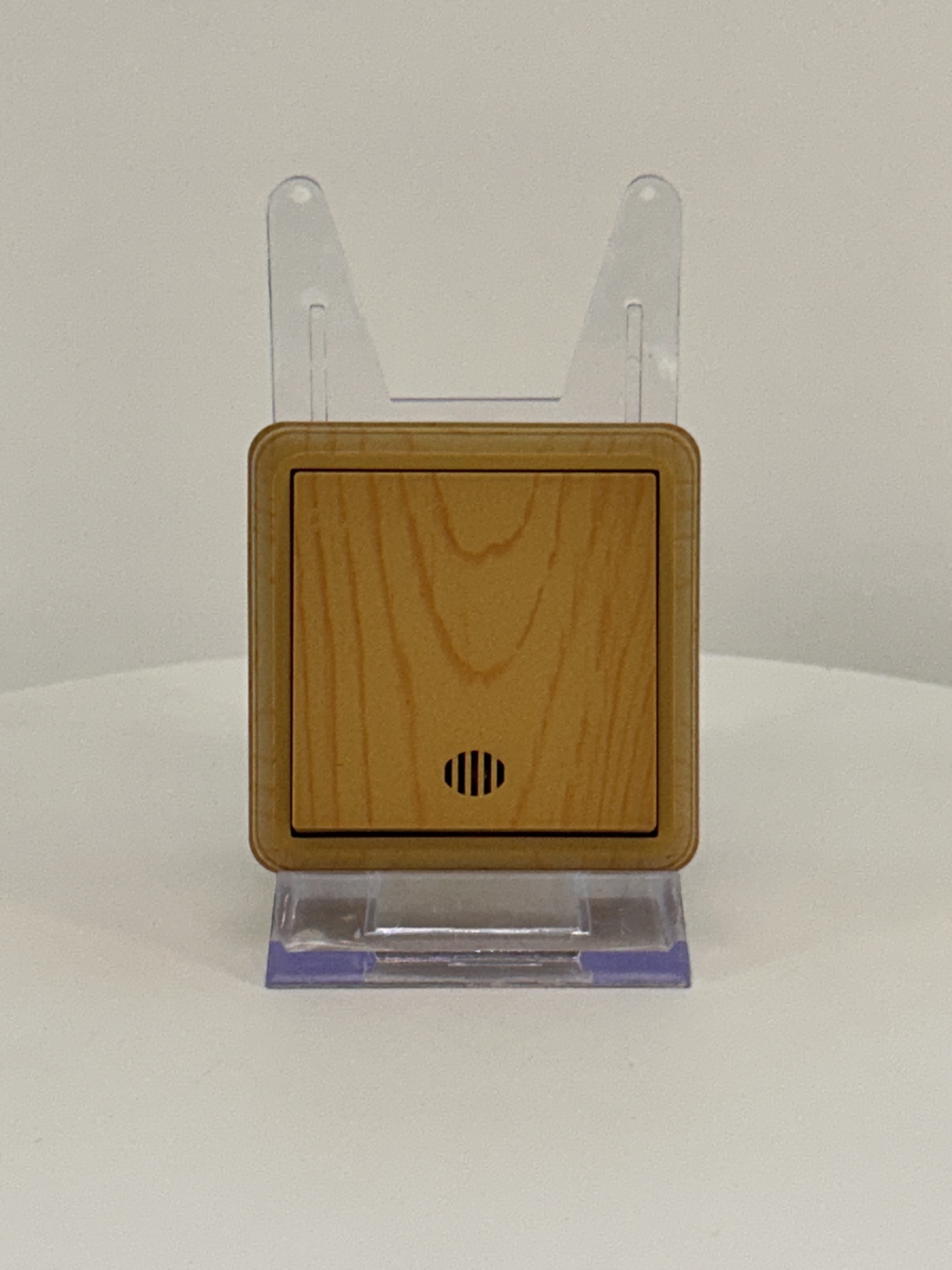 Kontrollwechselschalter Eiche · BRON Kontrollwechselschalter Eiche · BRON