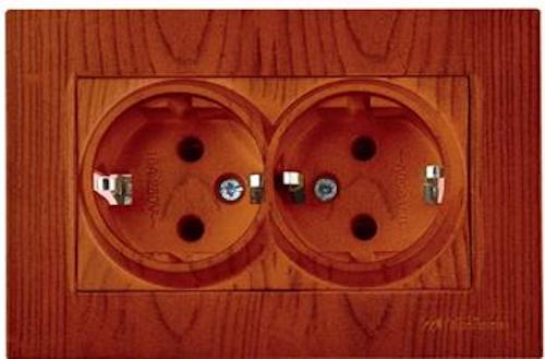 2 fach Steckdose Kirsche (RITA Holz Optik) 2 fach Steckdose Kirsche (RITA Holz Optik)